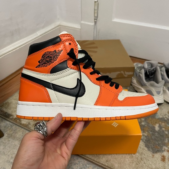 Men’s Size 8 (Euro Sz 41) Jordan 1 Retro High OG Reverse Shattered Backboard - Picture 8 of 17